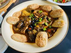 红烧杂鱼贴饼-张鸟园农家乐(张鸟园店)