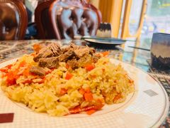 手抓饭-新疆伊宁远征餐厅