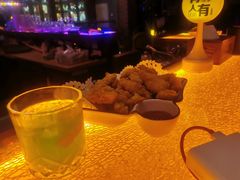 -江湖酒吧