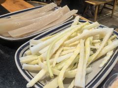 -小饕荟雅安贡椒鱼鲜馆(广福桥店)