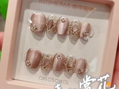 -杭州西湖银泰百货
