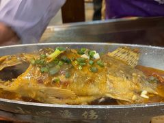 -缘来聚·徽菜名店(黄山宏村店)