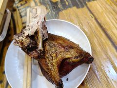 -老谷家黄泥烧鸽子·烧烤