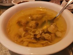 养生竹林鸡煲-杭州海华满陇度假酒店