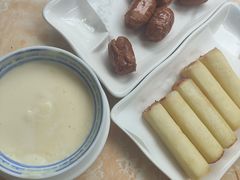 -周大娘牛乳(旧寨古村总店)