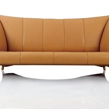 此系列的家具取材天然,一般已手工艺为主,追求健康环保