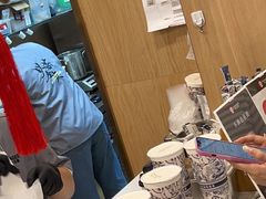-霸王茶姬(南强街店)