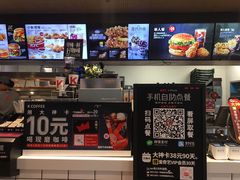 -肯德基(尖岭万达店)