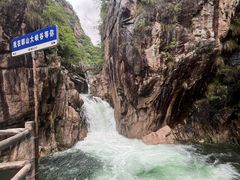 -鄣山大峡谷