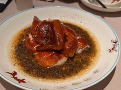 黑松露脆皮鸡（半只）-小炳胜(卓悦中心店)