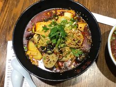 -张氏宽窄巷成都名小吃(王府井二店)