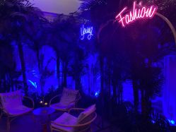 -格乐利雅婚礼艺术中心(南外滩店)