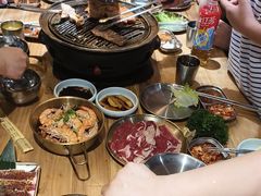 -汉城烤肉·黑金冠(华山路店)