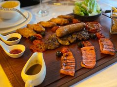 牛排拼盘-火车头法国西餐厅