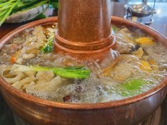 -岳记兴隆·青城腊排铜火锅(融创店)