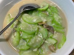 -费大厨辣椒炒肉(万家丽一店)