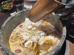 -芸山季·云南山珍菌火锅(人民广场来福士店)