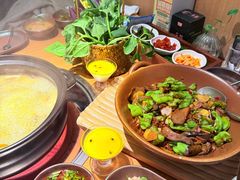 -一朵菌·野生菌探索家火锅(南亚店)