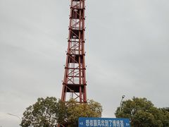 -极限PLAY运动娱乐新世界·团建派对潮玩休闲馆·室内蹦极高空游乐园