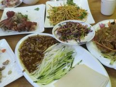 -篱笆院东北饺子王(欧阳路店)