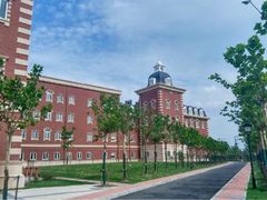 -上海惠灵顿外籍人员子女学校