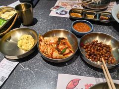 -草家酱蟹炭火烤肉店(珲春南路一店)