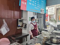 -金陵老丁家馄饨(新街口店)