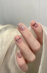-拾光美甲美睫半永久