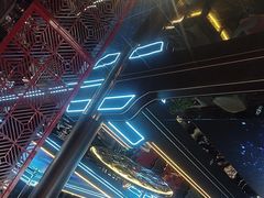-屋有岛沉浸游戏旗舰店(中山公园店)