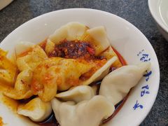 -春阳水饺(香槟广场店)