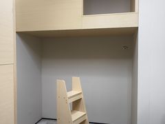 -栈逗电竞馆·胶囊房(萧山旺角城店)