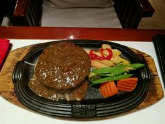 -爱丽丝牛排西餐厅(光谷步行街店)