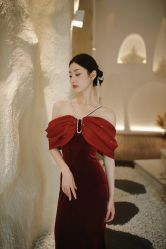 点击看大图 -派丽莫Pellimo原创设计婚纱品牌