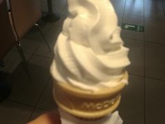 -麦当劳(军博店)