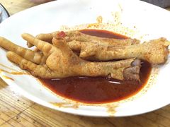 -二孃鸡爪爪(东郊记忆店)