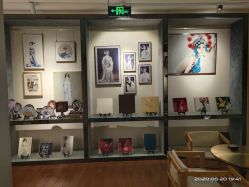 -盘子女人坊古装写真摄影(厦门总店)