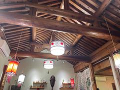 大堂-丽江庭院·云南野生菌·海鲜火锅(鼓楼四合院店)