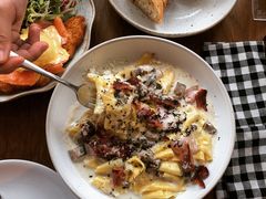 -ROAST coffee & eatery