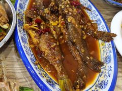 -江城燕子大排档(江汉路步行街店)