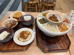 -小满手工粉(上海新世界城店)