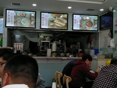 -金诚张妈妈羊汤·驴肉火烧(旧宫佳和园店)