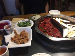 -纸盐河码头火锅(十八梯店)