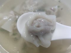 -周震馄饨