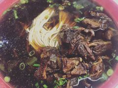 -小龙大肉面馆