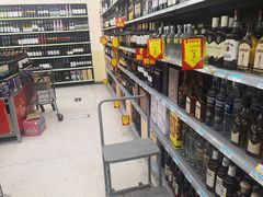 -沃尔玛购物广场(广场路店)