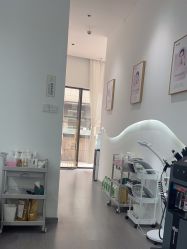 -己悦美学·皮肤管理