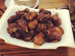 -小锅巴纳西餐厅