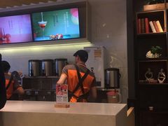 -CoCo都可(银泰店)