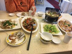 -渔中舟海鲜大排档(普陀沈家门店)