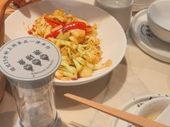 -渔语鱼酸菜鱼新川菜(来福士店)